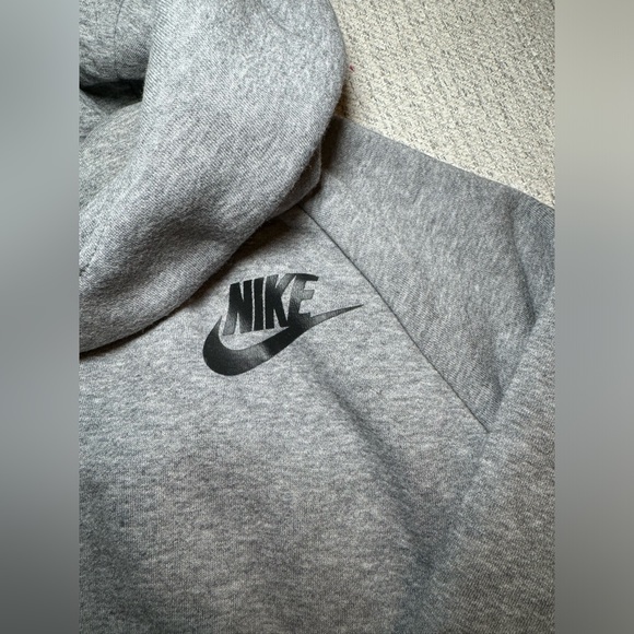 Nike Gray Hooded Sweatshirt - Picture 2 of 6